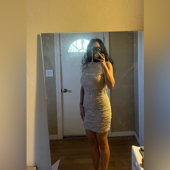 High Neck Lace Backless Dress - Picture 4 of 5